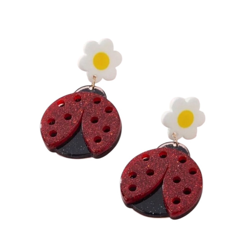 Ladybug Daisy Earrings